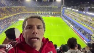 Análise: São Paulo perde chances, cai no segundo tempo e sai atrás contra o Boca