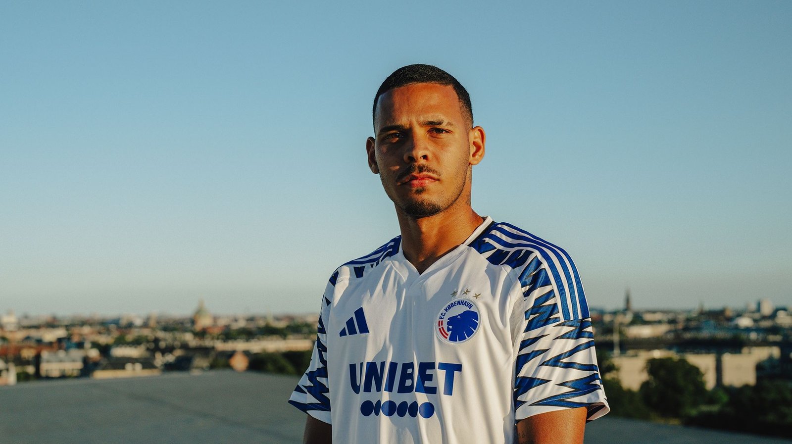 Vontade de Gabriel Pereira é determinante, e Vasco avança na contratação do zagueiro