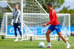 Juba avalia saída de Mingo do Bahia e ausência em primeira lista da Seleção: "Seguir trabalhando"