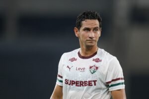 Ganso revela ter sido chamado para rescindir com o Fluminense várias vezes: "Acabei ficando"