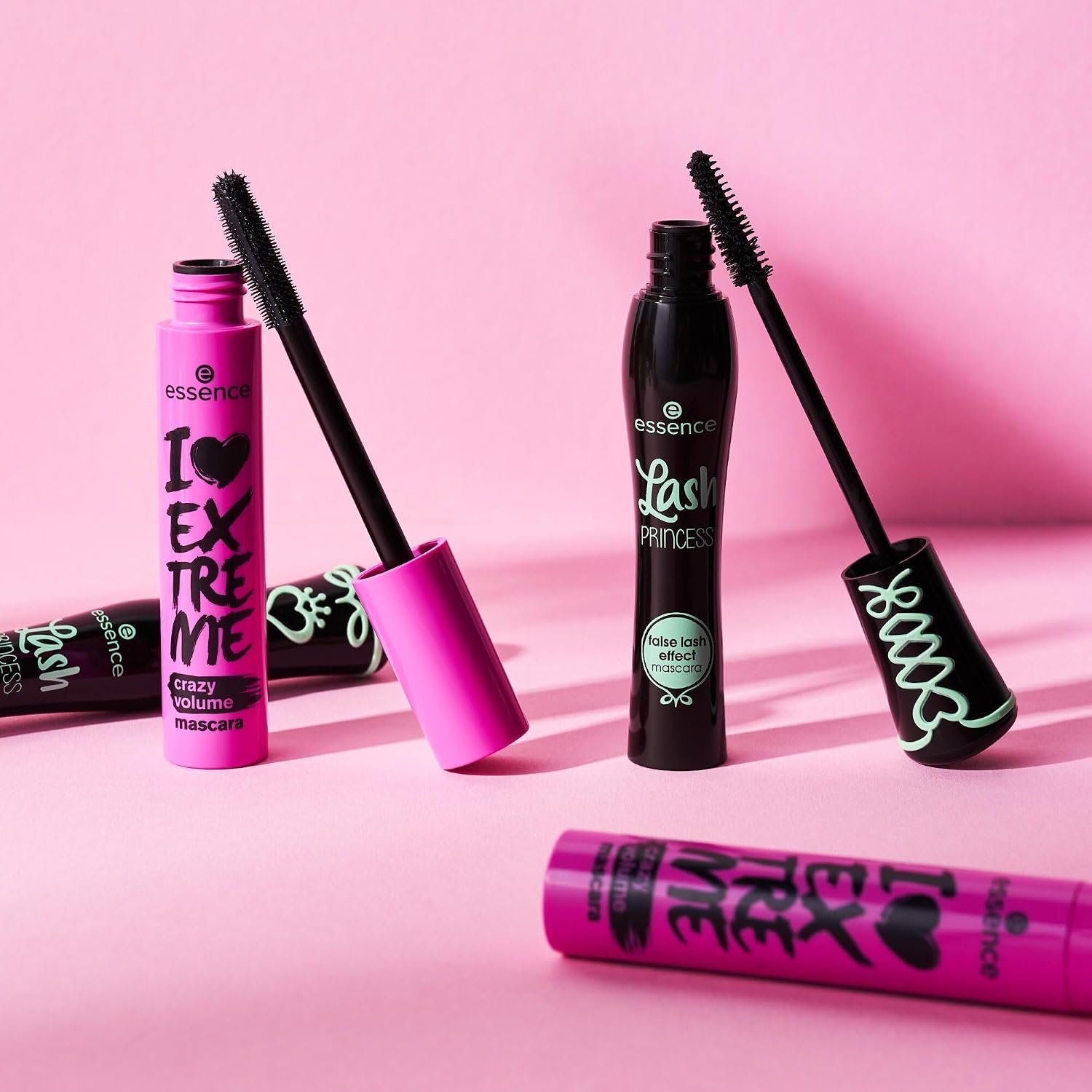 Máscara de cílios I Love Extreme Crazy Volume essence - Imagem 8