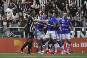 Clássico mineiro mostra que rivalidade e bom futebol podem coexistir