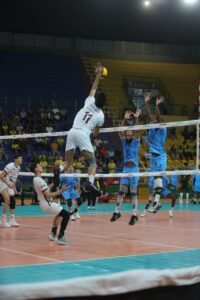Montes Claros Vôlei vence Juiz de Fora por 3 a 0 jogando em casa